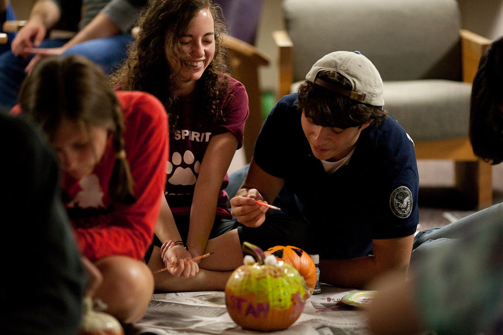 Eames Pumpkin Decorating-30.jpg
