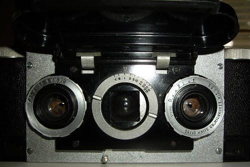 stereo realist camera
