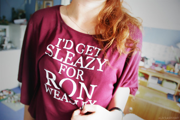aliciasivert alicia sivertsson harry potter j k rowling i'd get sleazy for ron weasley homemade t-shirt