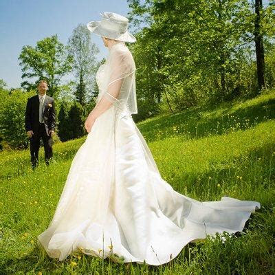 Spring Wedding Themes Spring Wedding Themes