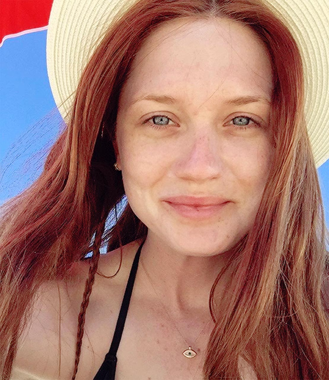Nude bonnie wright Nudity in
