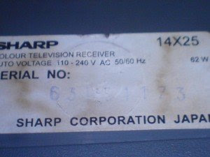model-Televisi-Sharp-14X25-300x225
