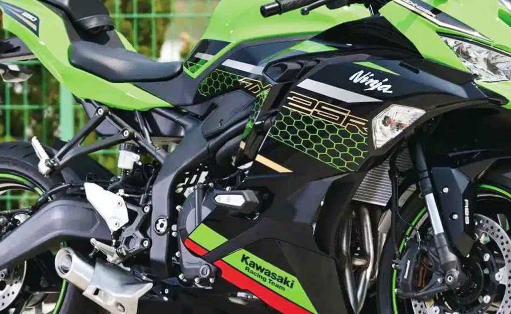 Info Motor Sepultado: Akhirnya Mengaspal Juga, Motor Kawasaki ZX-25R