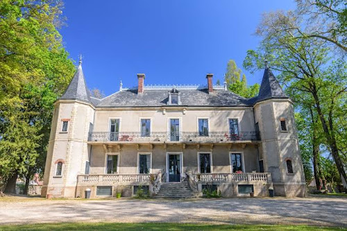 hôtels Maison d'hôtes du Château de la Villeneuve Saint-Marcel