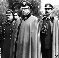 Augusto Pinochet junto a otros generales chilenos