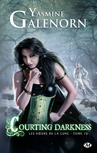 Couverture Les Soeurs de la Lune, tome 10 : Courting Darkness