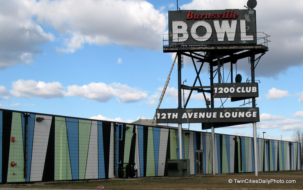 A broader view of the Burnsville Bowl sign.