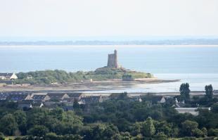 SAINT-VAAST-LA-HOUGUE