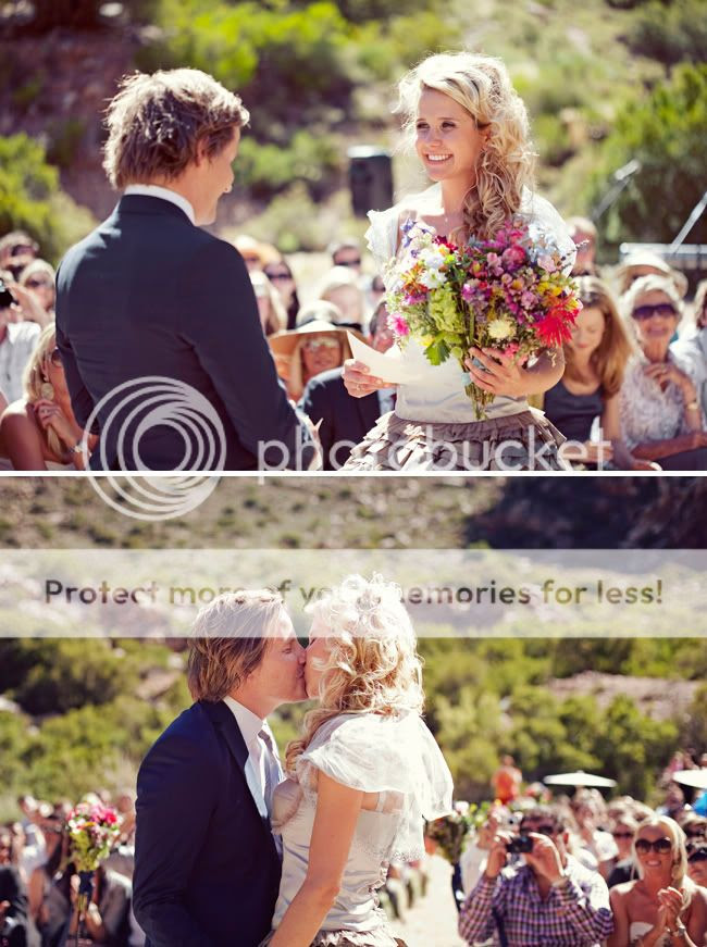 http://i892.photobucket.com/albums/ac125/lovemademedoit/welovepictures/PrinceAlbert_Wedding_WM_023.jpg?t=1331738189