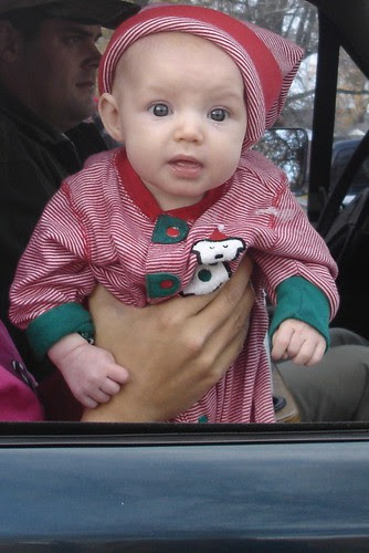 xmasparade07.JPG