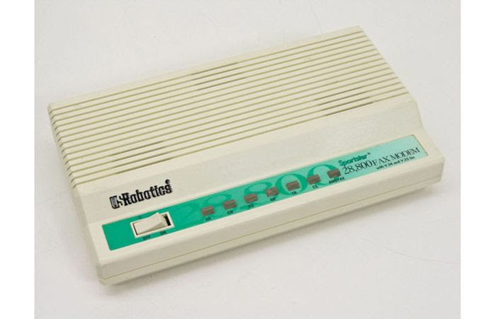 Tech Sounds You Don’t Hear Anymore (13 pics) Tech Sounds You Don’t Hear Anymore (13 pics)