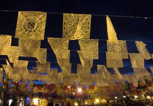Dia de los Muertos altars
