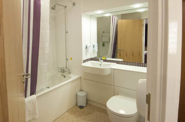 Premier Inn London Kensington (Earl's Court) hotel - London