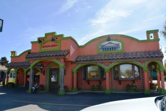 Journal of Tasty Food: Mexican Restaurant Outside