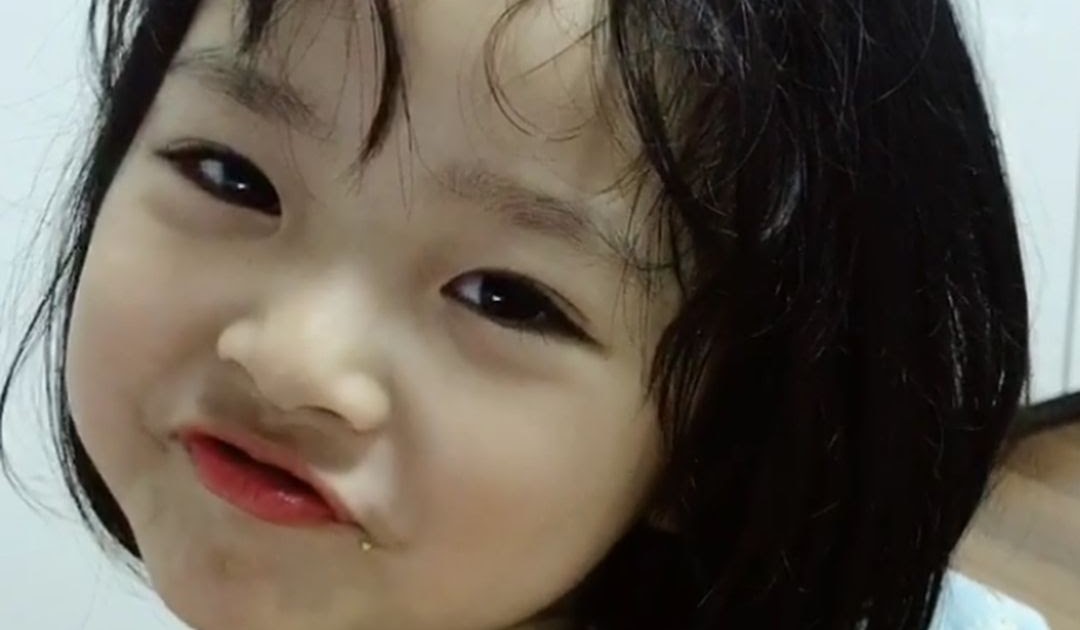 Yuli Stiker Wa Anak Kecil Lucu Gambar Ngetrend dan VIRAL