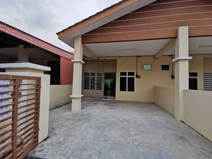 Rumah Prima Tapah Perak / Maybe you would like to learn more about one
