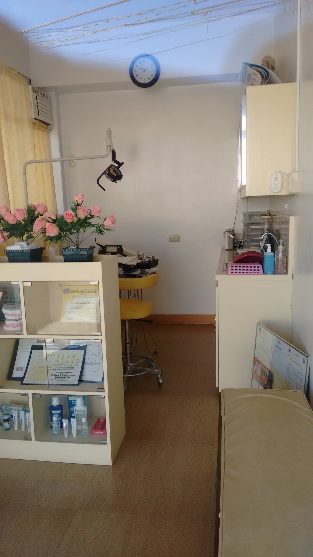 Sta. Elenas Dental Clinic. Dr. Felicidad Nocom-tolentino