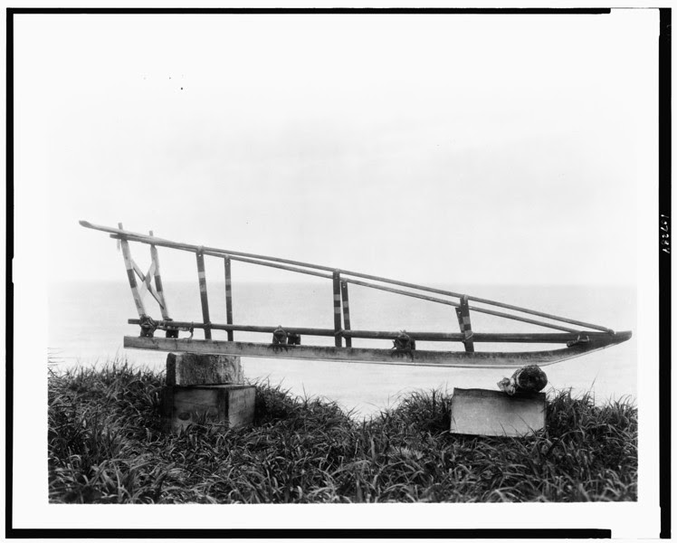Description of  Title: Sled, Nunivak.  <br />Date Created/Published: c1929.  <br />Photograph by Edward S. Curtis, Curtis (Edward S.) Collection, Library of Congress Prints and Photographs Division Washington, D.C.