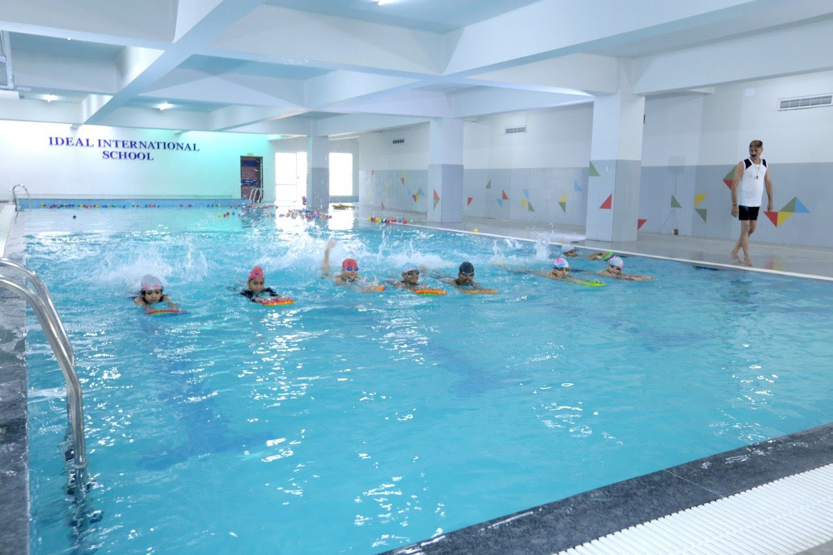 places with indoor pool near me