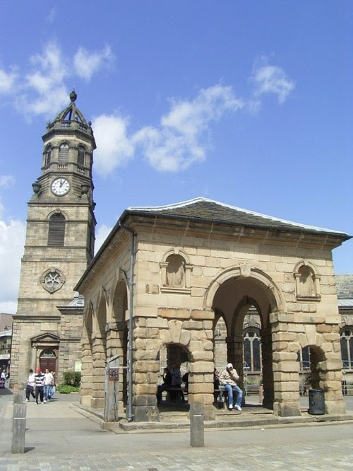 The Buttercross and St Giles.  Pontefract, West Yorkshire