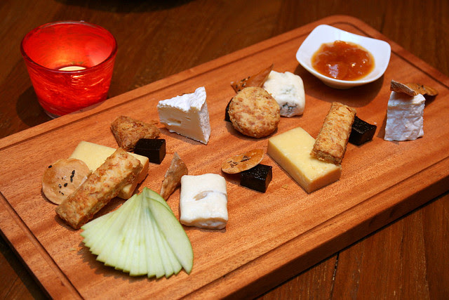 My kind of dessert - a selection of hard, soft and blue cheese (90g) with quince, chutney, housemade biscuit and lavosh