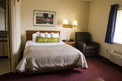 Candlewood Suites Syracuse-Airport, an IHG Hotel image 2