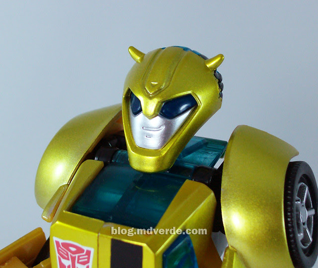 Transformers Jetpack Bumblebee Animated - modo robot