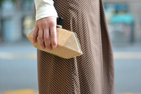 DOTTED IN BROWN DOTTED IN BROWN