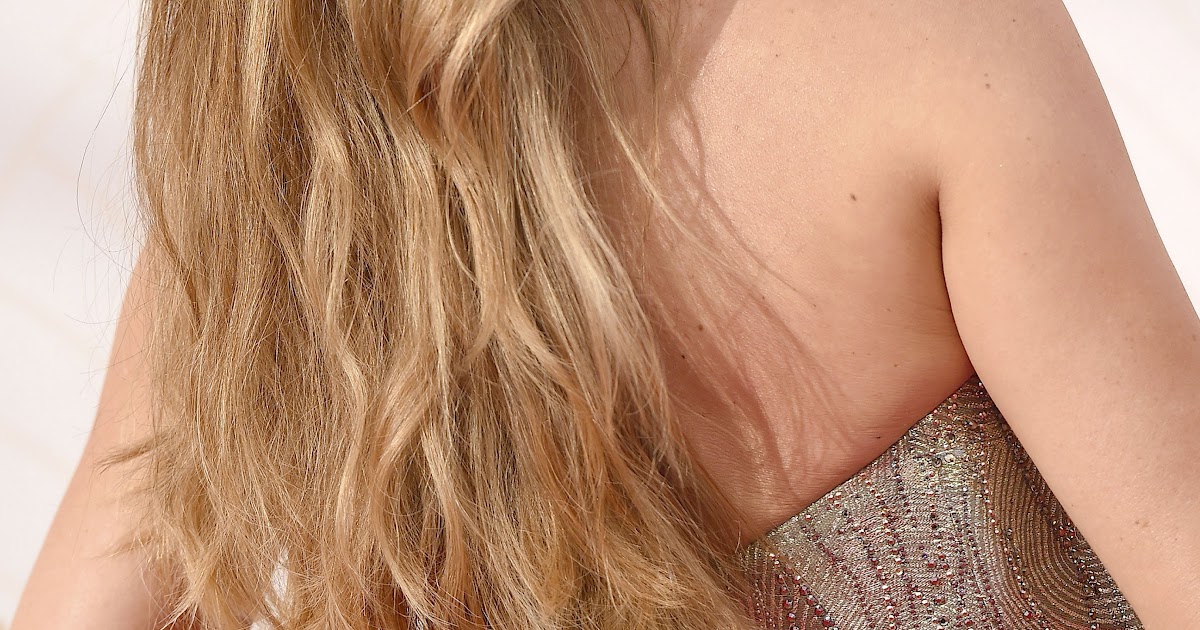 2. Blonde ombre hair ideas - wide 5