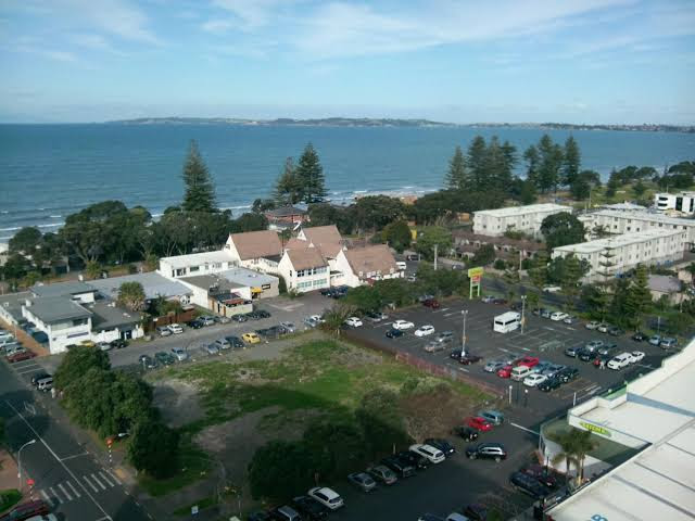 Comments and reviews of Ramada Suites by Wyndham Nautilus Orewa