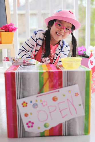'rainbow flower shop'