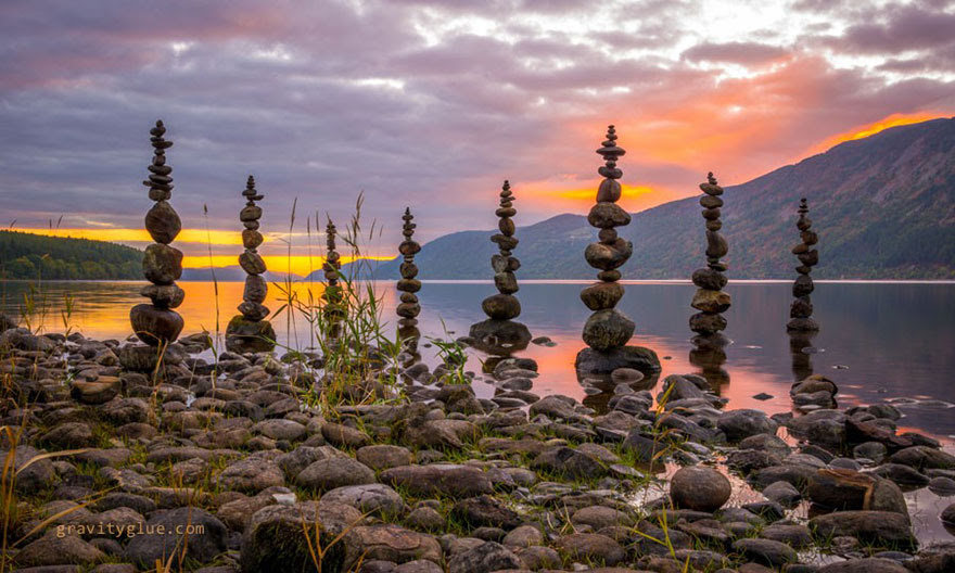 http://www.boredpanda.com/gravity-stone-balancing-michael-grab/?image_id=gravity-stone-balancing-michael-grab-3.jpg http://www.boredpanda.com/gravity-stone-balancing-michael-grab/?image_id=gravity-stone-balancing-michael-grab-3.jpg