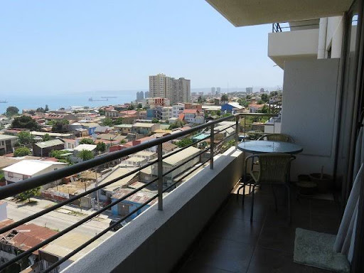 Valparaiso apartment overlooking the sea