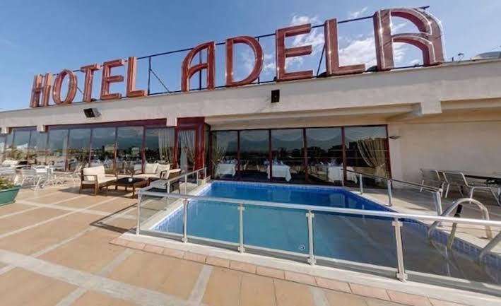 Adela Hotel