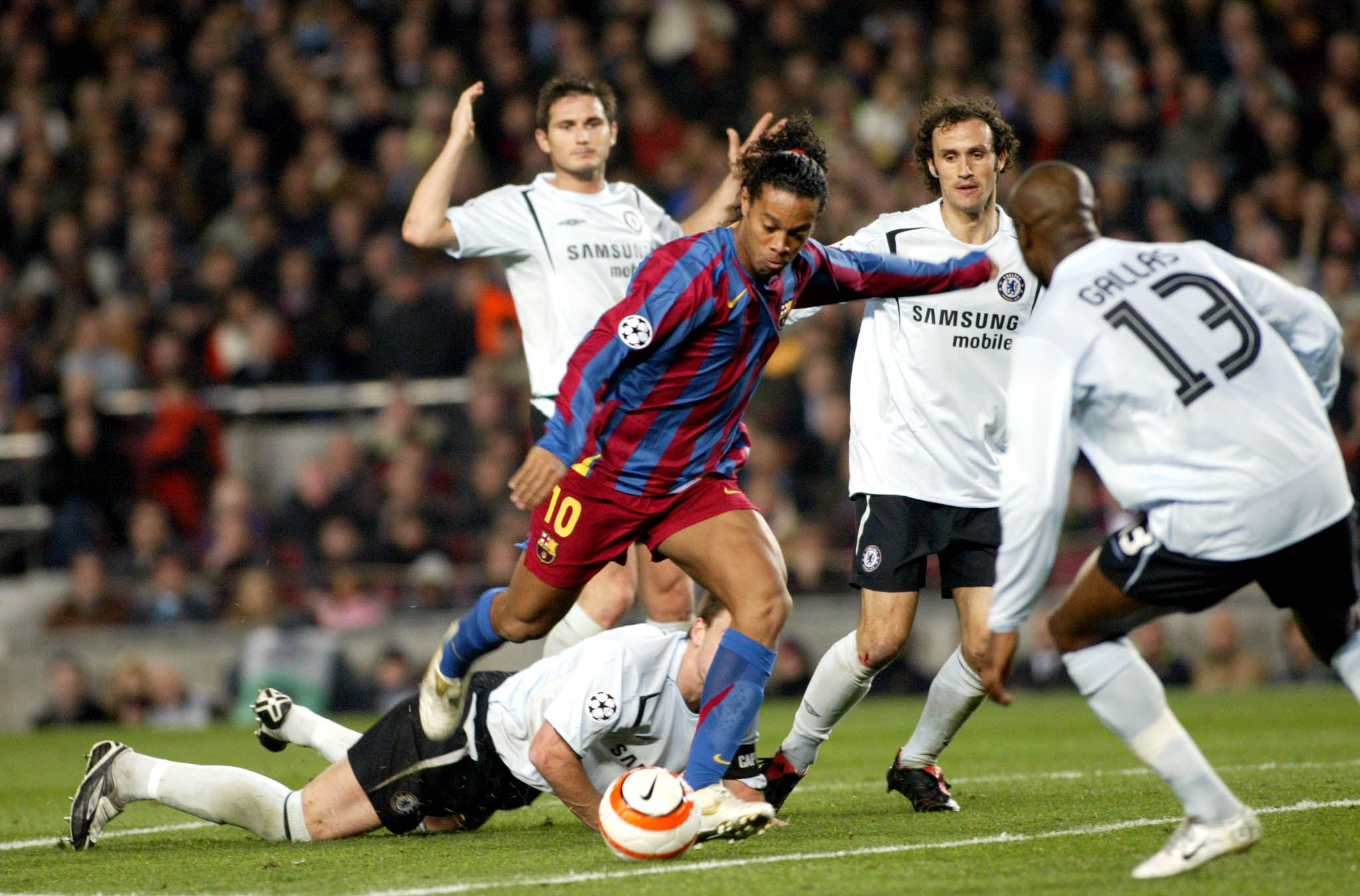 نتيجة بحث الصور عن ronaldinho