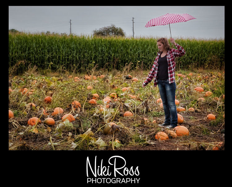 model-pumpkin-umbrella