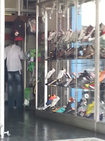 Avaliações sobre Helô Calçados e Esportes Ltda em Belo Horizonte - Loja de roupa