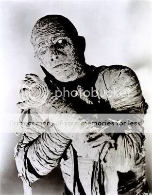 Boris Karloff as Mummy photo: The Mummy themummy.jpg