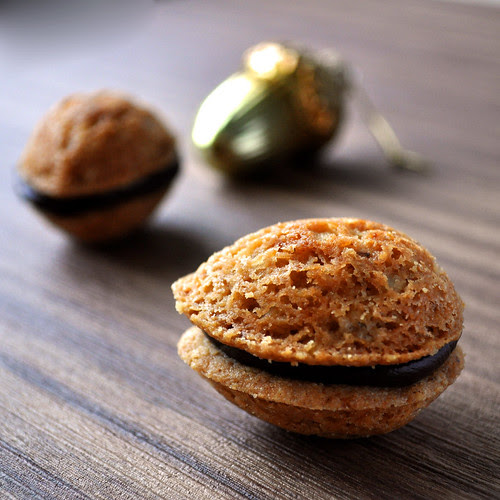 Walnut Shortbread Cookie