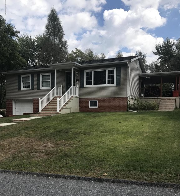 Homes For Sale In Riverside School District Taylor Pa School Walls