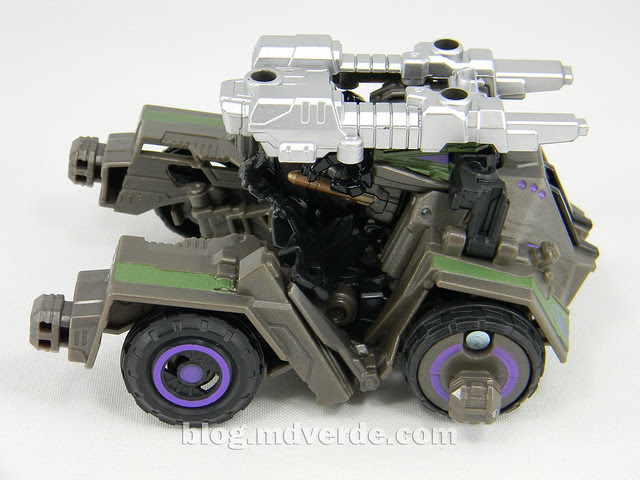 Transformers Onslaught Generations Fall of Cybertron - SDCC Exclusive - modo alterno