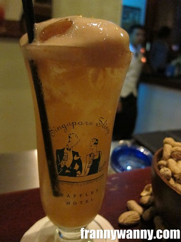 raffles long bar 2