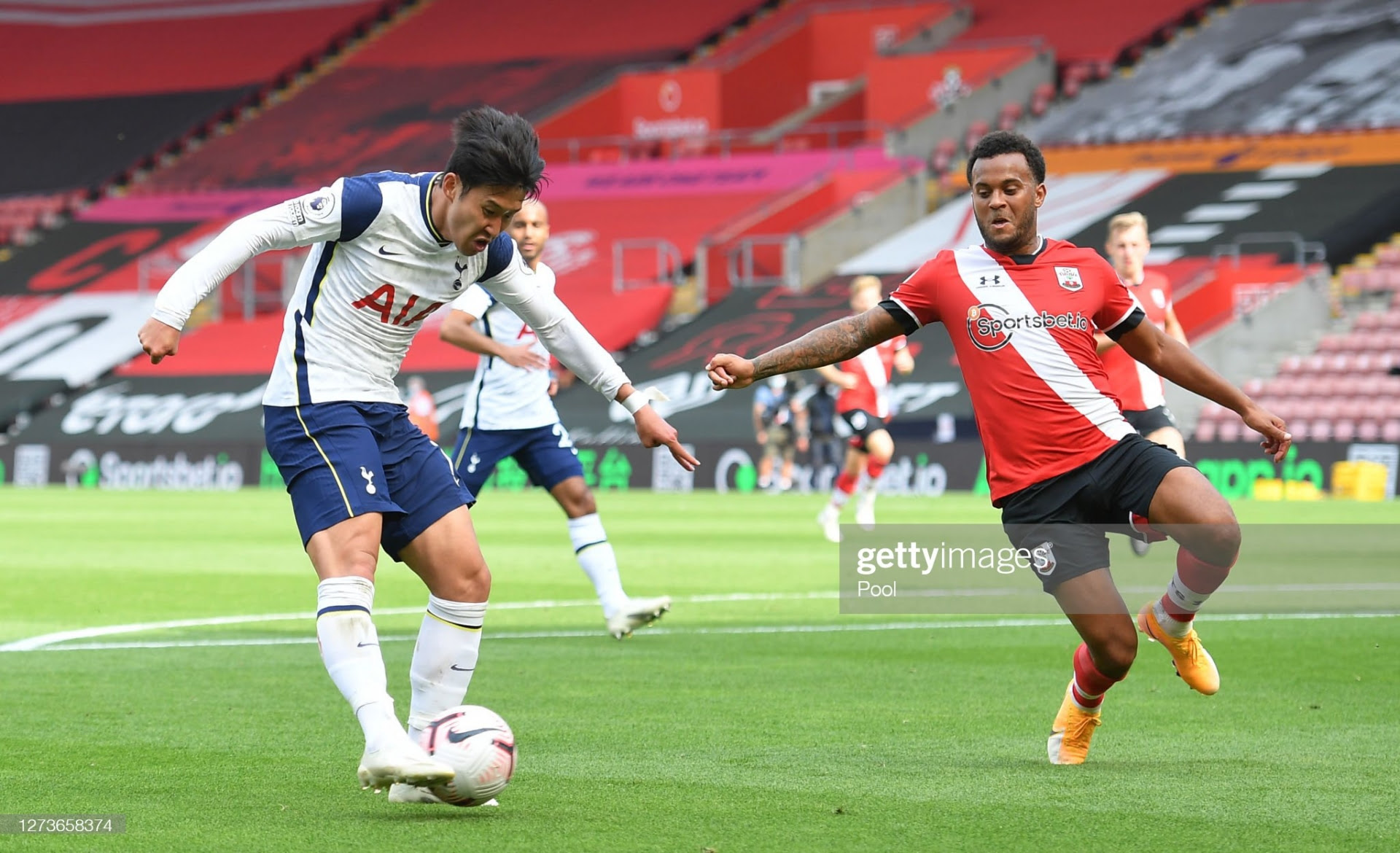 Tottenham 3-1 Southampton: Đội khách vỡ trận