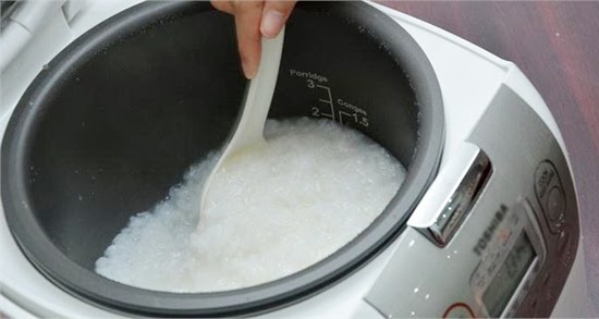 6-cong-dung-huu-ich-khong-ngo-cua-noi-com-dien-1