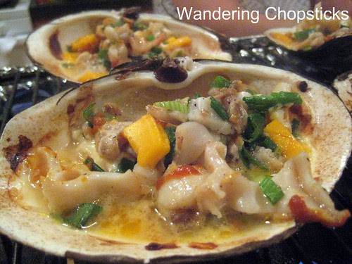 Mom's Geoduck Dynamite-Style and Chao Oc (Vietnamese Rice Porridge with Clams) 1