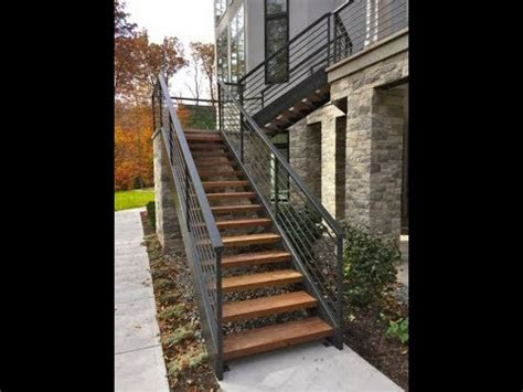 Best 5 Stairs Outdoor House | Roderick Zanini