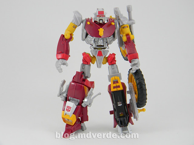 Transformers Junkheap Deluxe - Generations - modo robot
