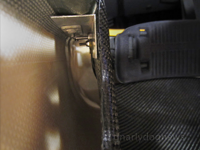 carbon seat1