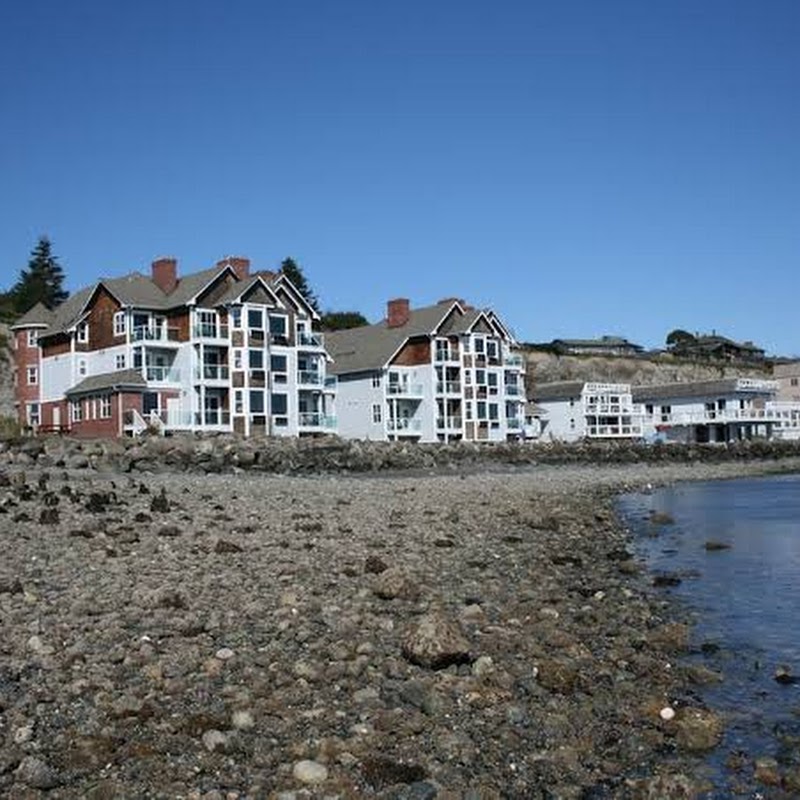 The Tides Inn & Suites