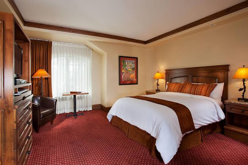Hotel «Tivoli Lodge», reviews and photos, 386 Hanson Ranch Rd, Vail, CO 81657, USA